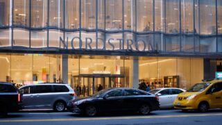 【2025年最新】Nordstrom（ノードストローム）通販の買い方を徹底解説！日本への送料、セール情報、人気ブランドまで網羅